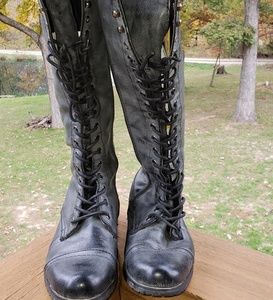 Smoke(black) boots. Great shape